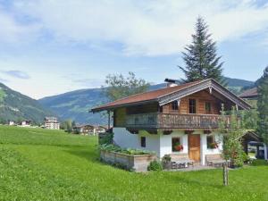 Marillenhtte Hippach im Zillertal Huettenurlaub Hippach Zillertal